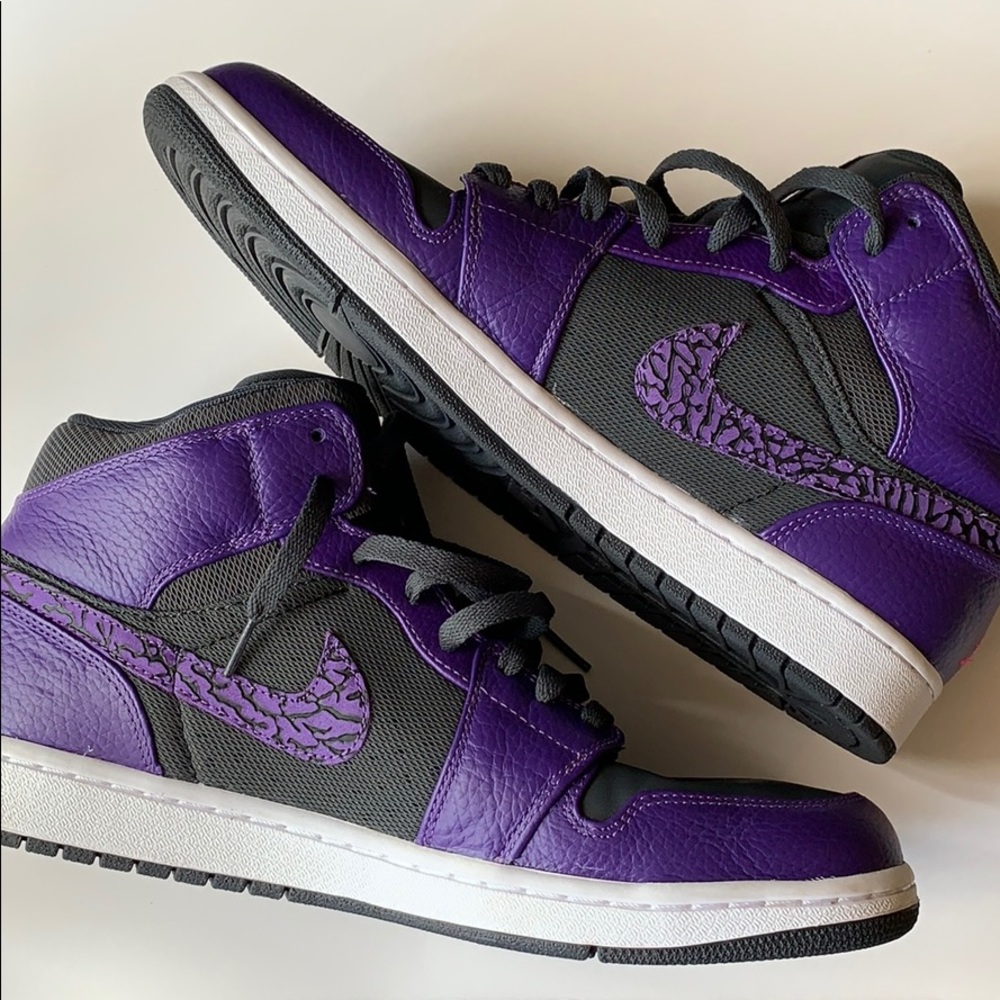 Nike Air Jordan’s retro 1 size 12